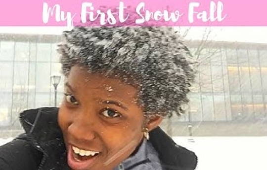 Jamaican sees snow for the first time!