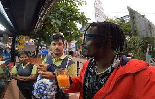 HOW DO INDIANS TREAT ME AS BLACK PERSON ,INDIA 🇮🇳